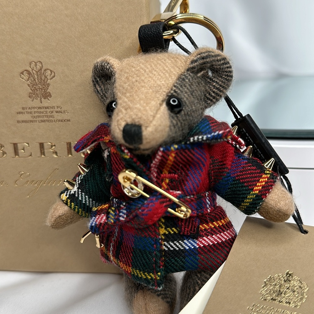 Burberry Thomas Bear Red Tartan Check Gold Stud & Pin Design Coat Bag Charm - Picture 2 of 10